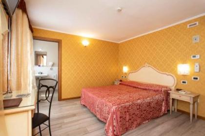 Hotel Tintoretto - image 9