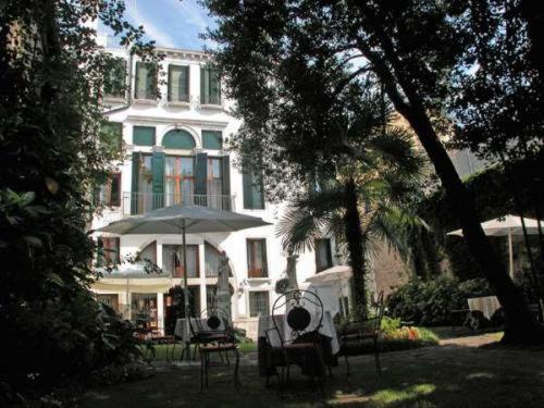 Hotel Palazzo Abadessa - main image