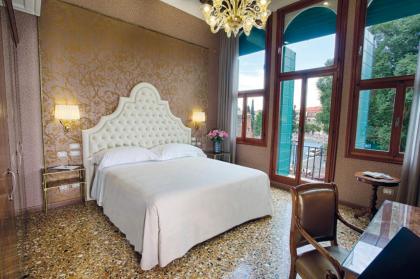 Hotel Santa Chiara - image 15