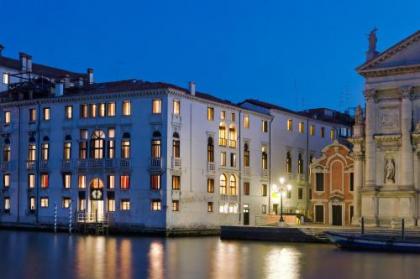 Hotel Palazzo Giovanelli e Gran Canal - image 1