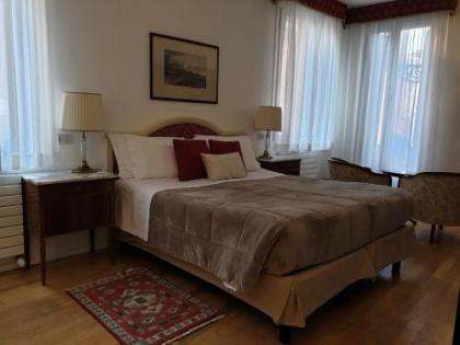 Hotel Casa Petrarca - image 12