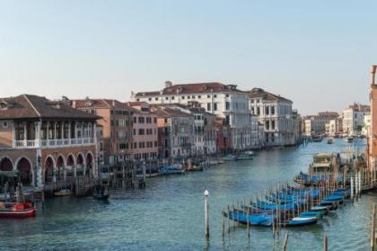 Locanda Leon Bianco on the Grand Canal - image 2