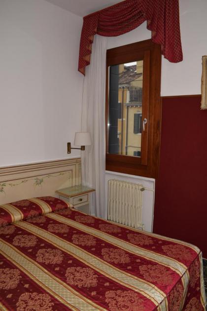 Albergo Basilea - image 4