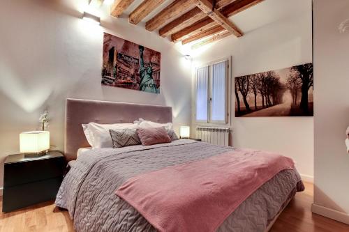 Charming Castello Apartments - main image