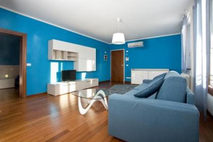 Good Wine Apartments - image 18