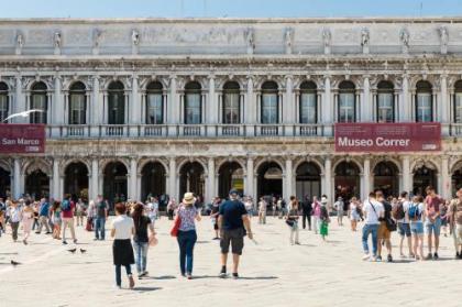 Venice Heaven Apartments Ca Matilde a stone's throw away from Campo Santo Stefano - image 18