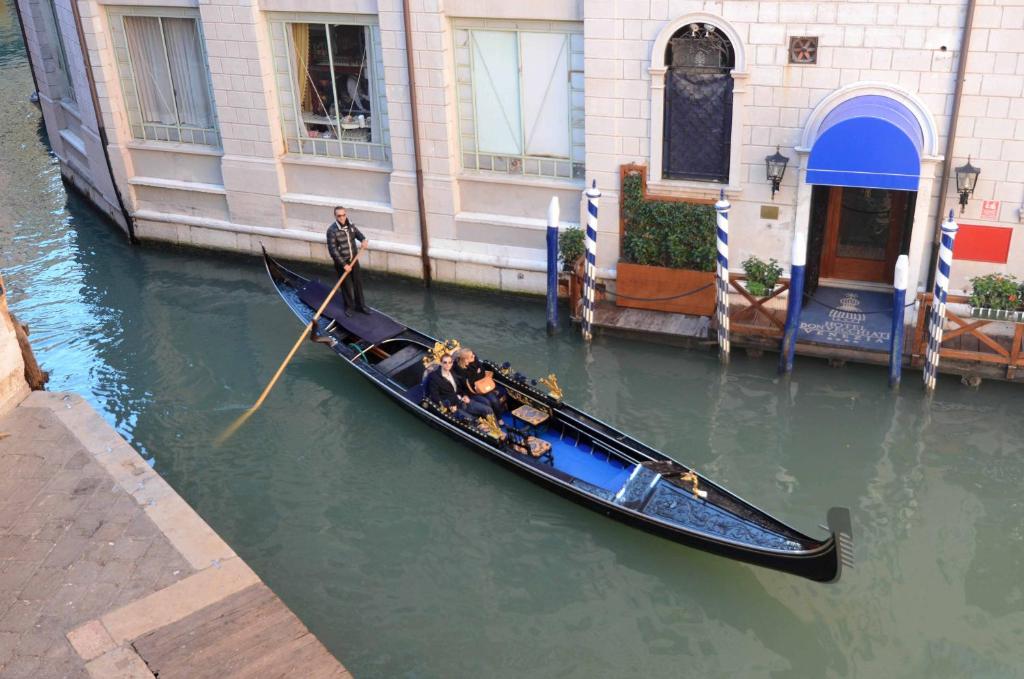 Venice Speon Canal Views wifi - main image