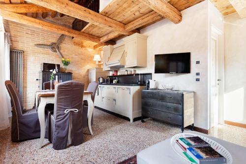 Ca' Del Mariner apartment with Terrace - main image