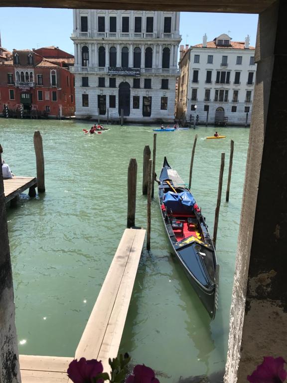 La Felice Canal Grande - image 3