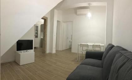 Ca' Lucia Apartment - image 1