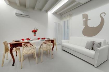 Bacchus Venice Residence - image 6