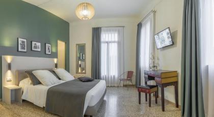 Grand Canal Suite by Wonderful Italy - image 13