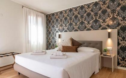 Grifoni Boutique Hotel - image 1