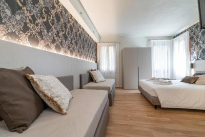 Grifoni Boutique Hotel - image 12