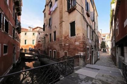 Antico Fiore Apartments - image 7