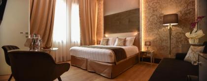 Santa Croce Boutique Hotel - image 5