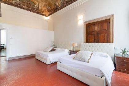 Venice Luxury Apartments - image 9