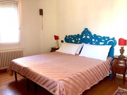 One bedroom appartement with city view and wifi at Venezia - image 2