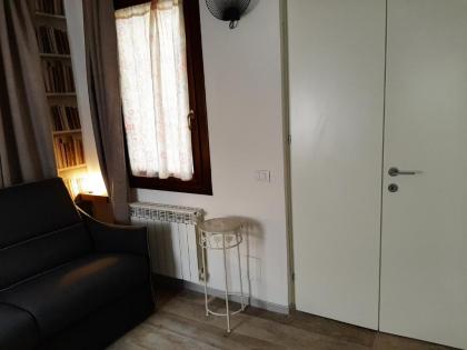 ISEPO APARTMENT - image 15