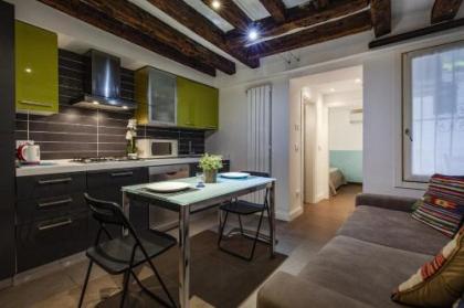 San Giacomo pied-a-terre house - image 5