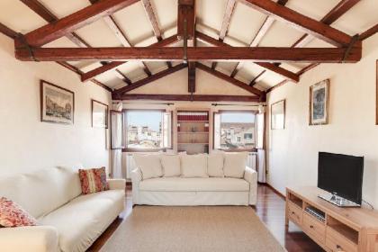 SAN MARCO ROOF TERRACE APARTMENT - image 3