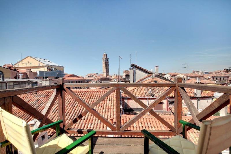 SAN MARCO ROOF TERRACE APARTMENT - image 5