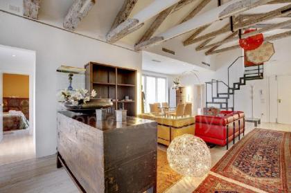 RIALTO BRIDGE PENTHOUSE VENICE WITH TERRACES - image 8