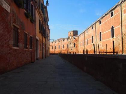 Veneziacentopercento Biennale Apartment - image 10