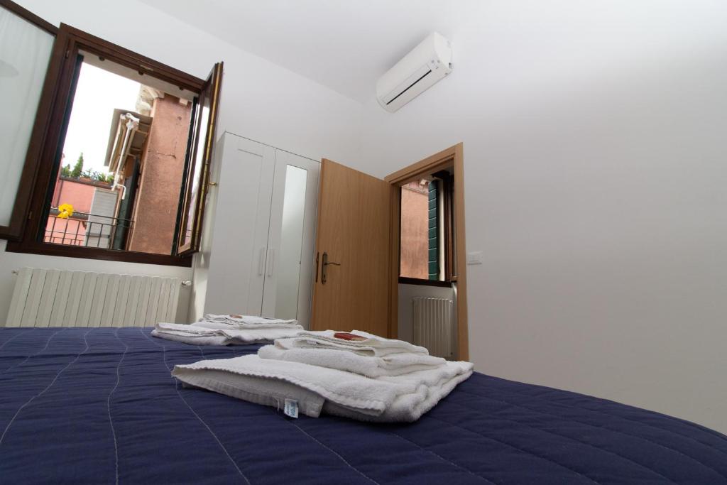 Veneziacentopercento San Pietro Apartment - image 7