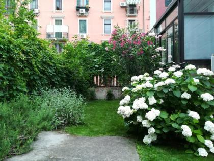 Accogliente appartamento a Dorsoduro con GIARDINO! - image 17