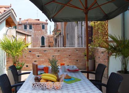 Loft due cuori con terrazza - image 7