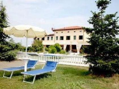 Hotel Villa Sara - image 1