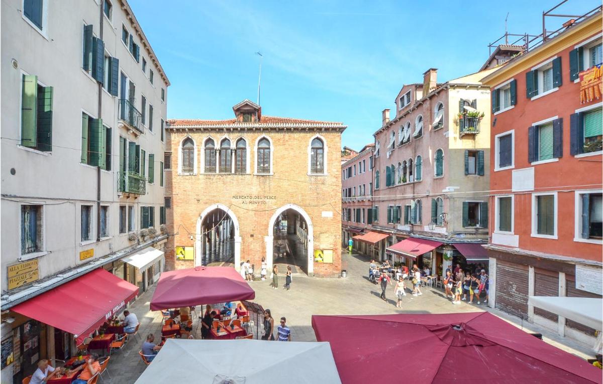 Nice apartment in Venezia with 2 Bedrooms and WiFi - main image