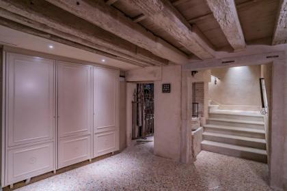 Corte Rubbi 6 Deluxe Studio Apartment - image 11