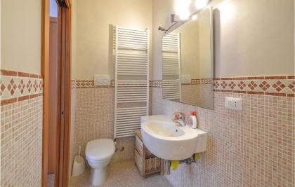 Stunning apartment in Venezia with 2 Bedrooms and WiFi - image 20