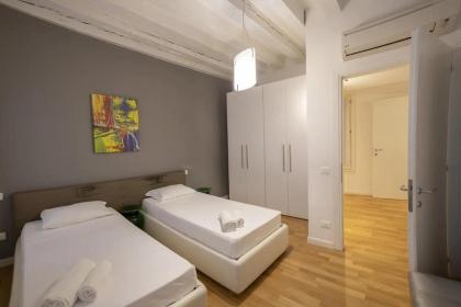 Rialto Suite due camere - image 11