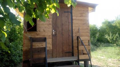 Room in Bungalow - Bungalow on an organic farm - image 2