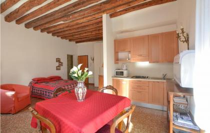 Beautiful apartment in Venezia with WiFi - image 10