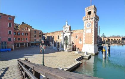 Beautiful apartment in Venezia with WiFi - image 16