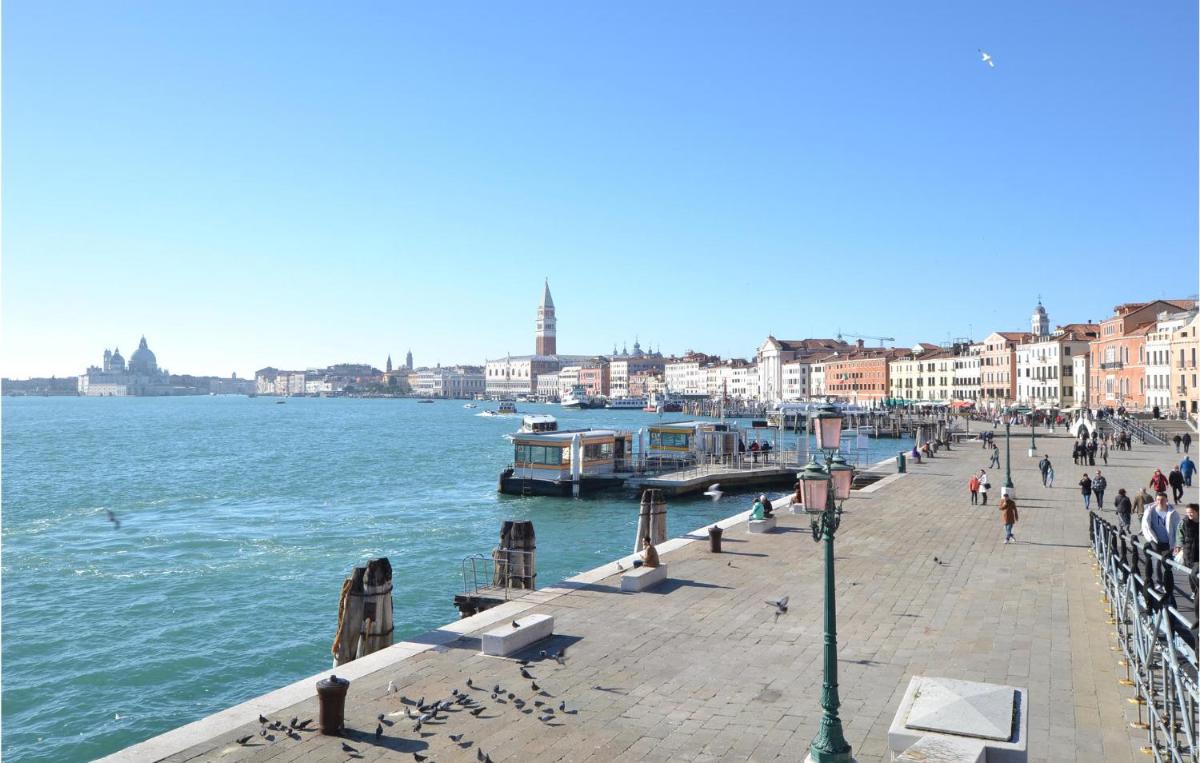 Beautiful apartment in Venezia with WiFi - image 5