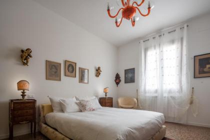 Tiepolo Apartment in the Biennale District R&R - image 10