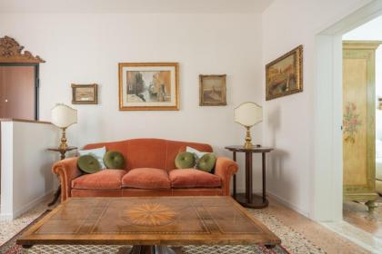 Tiepolo Apartment in the Biennale District R&R - image 9