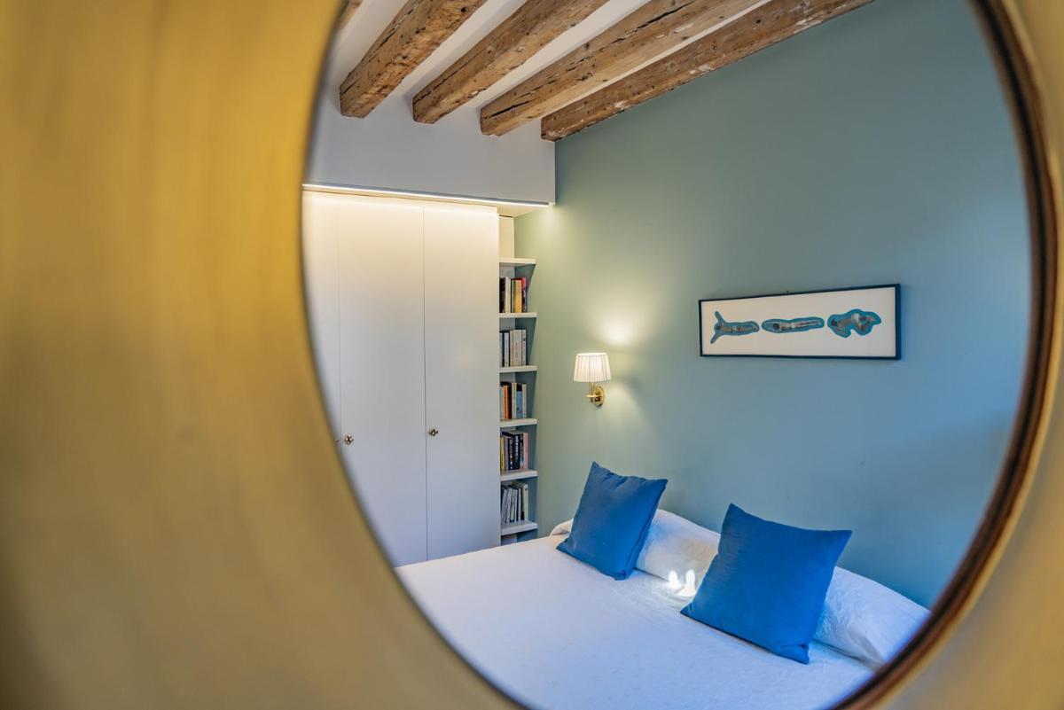 Ca' Delle Vele Charming Apartment in Dorsoduro - image 4