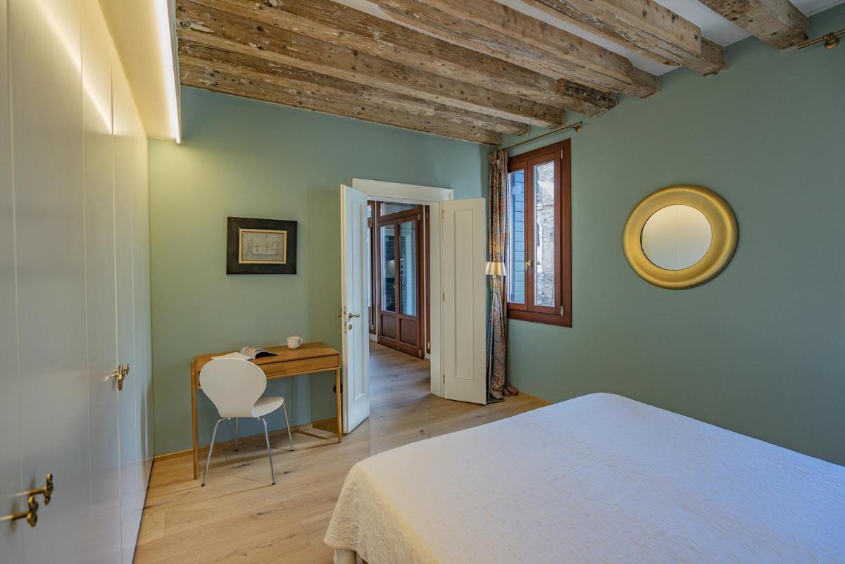 Ca' Delle Vele Charming Apartment in Dorsoduro - image 6