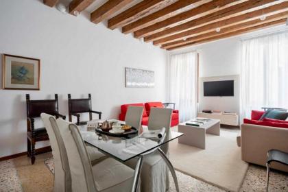 PALAZZO SAN SAMUELE - elegant apartment in San Marco - image 14