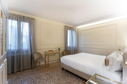 San Vio Palace Luxury Apartments - image 17