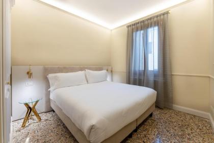 San Vio Palace Luxury Apartments - image 9