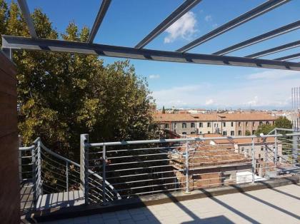 Romantic loft in Venezia - image 14