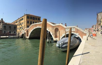 Eagle's Nest Venice Guest House - image 6