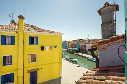 Flora Cottage Guesthouse Burano - image 4